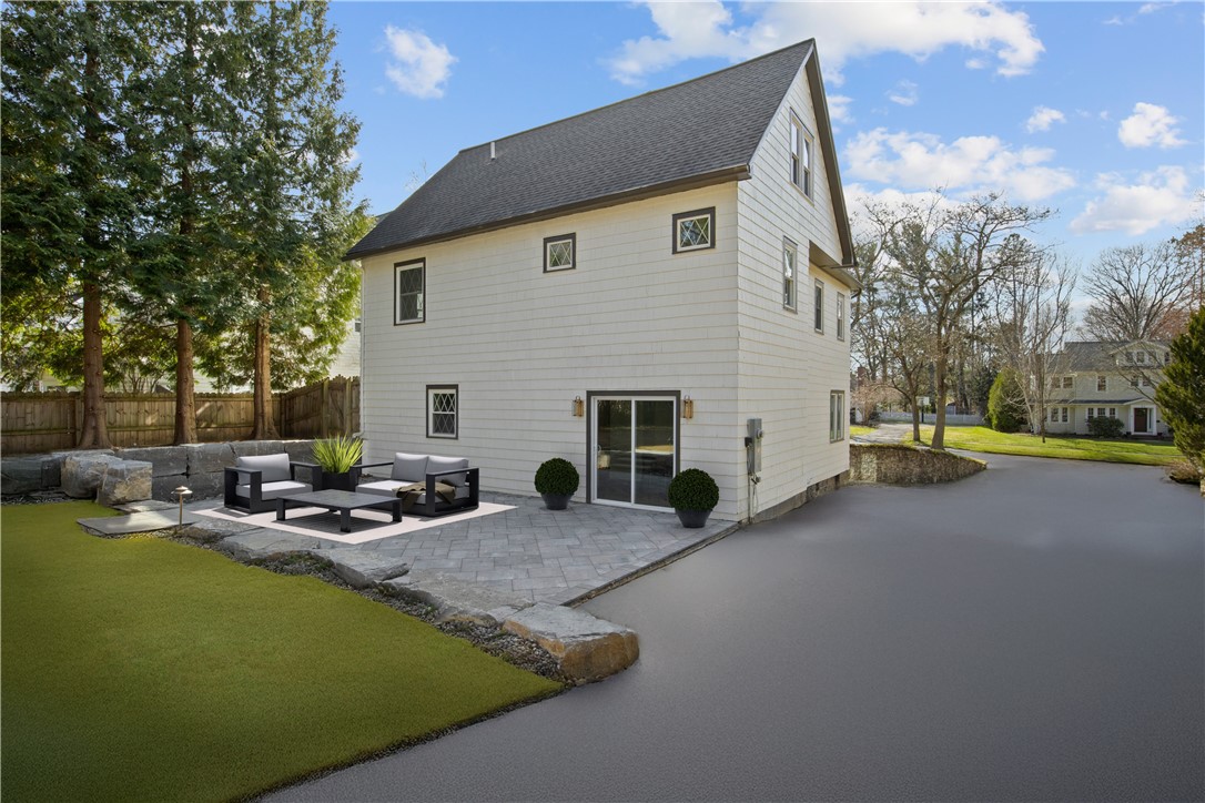 90 Stoneleigh Court, Pittsford, New York image 48