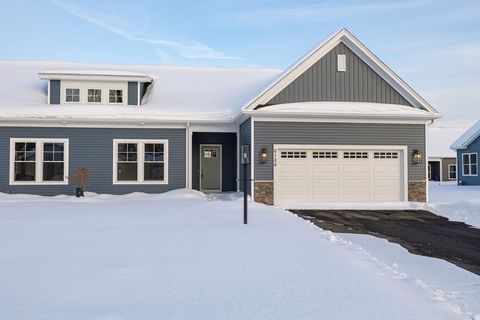 Condo For Sale - 6176 Fourmile Creek Circle<br/> Wayne County, Ontario, NY 14519