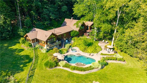 Photo for 490 Thomas Cove Road