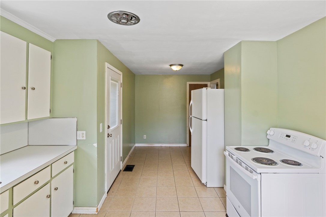 176 Ingomar Drive, Greece, New York image 6