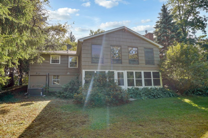 Boston, New York 14075, United States, 3 Bedrooms Bedrooms, ,3 BathroomsBathrooms,Residential,Pending,219542