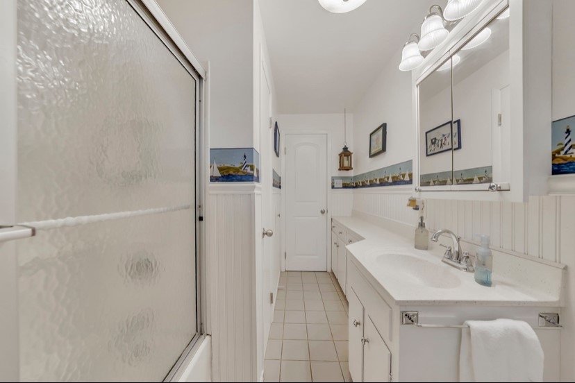 Boston, New York 14075, United States, 3 Bedrooms Bedrooms, ,3 BathroomsBathrooms,Residential,Pending,219542