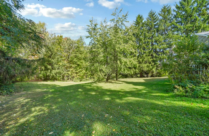 Boston, New York 14075, United States, 3 Bedrooms Bedrooms, ,3 BathroomsBathrooms,Residential,Pending,219542