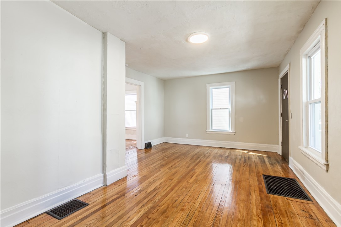 19 Asbury Street, Rochester, New York image 8
