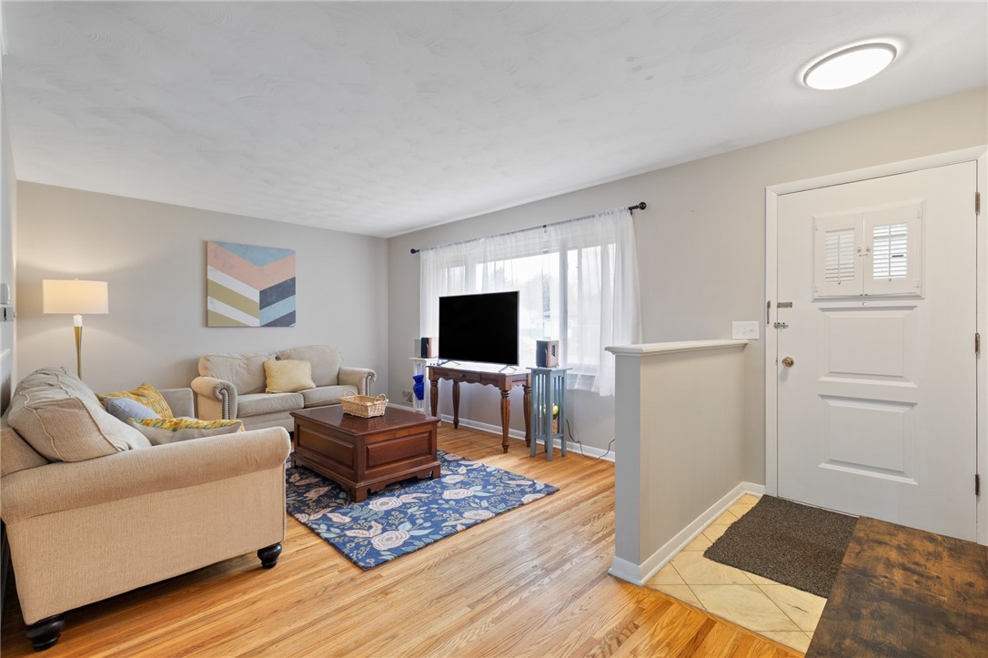 66 Landau Drive, Gates, New York image 3