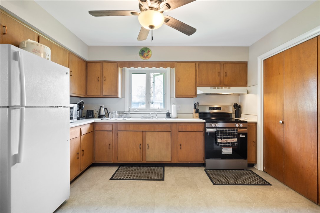 66 Landau Drive, Gates, New York image 14