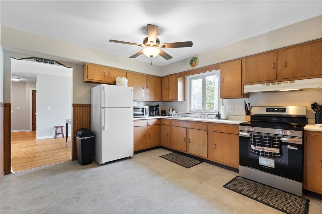 66 Landau Drive, Gates, New York image 15
