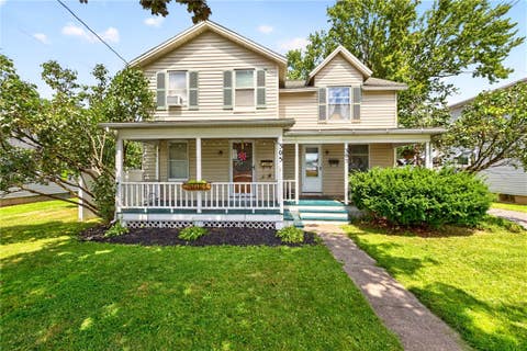 Multifamily For Sale - 303-305 W Jackson Street<br/> Palmyra, NY 14522
