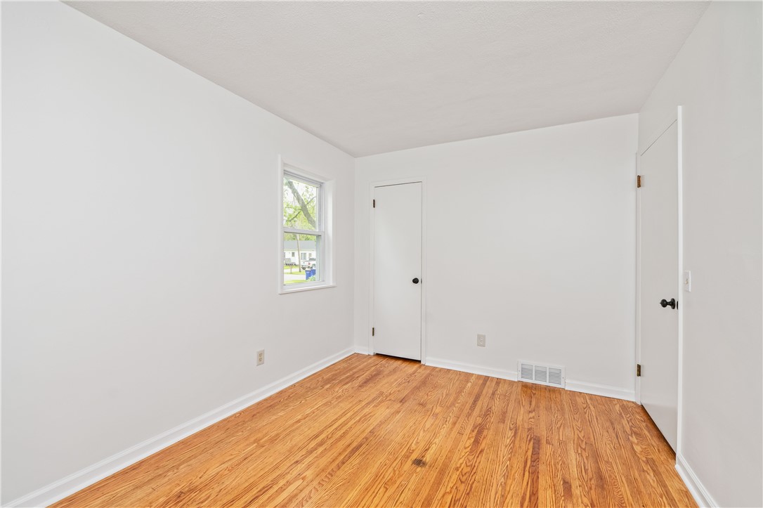 326 Norwood Avenue, Gates, New York image 27