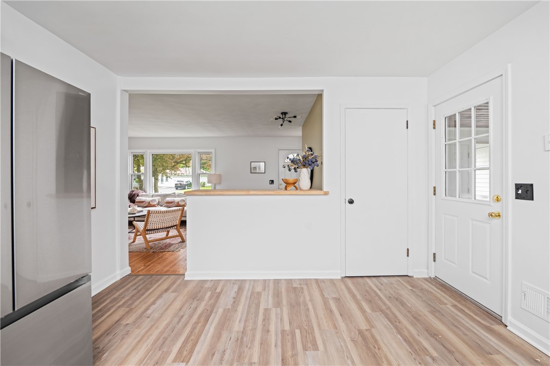 326 Norwood Avenue, Gates, New York image 15