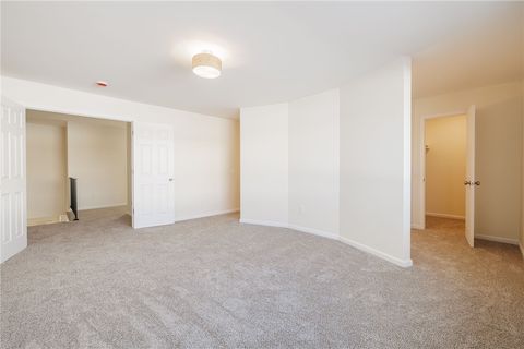 Tiny photo for 82 Camberley Pl Pl, Penfield, NY 14526 (MLS # R1660784)