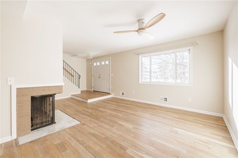 Tiny photo for 82 Camberley Pl Pl, Penfield, NY 14526 (MLS # R1660784)