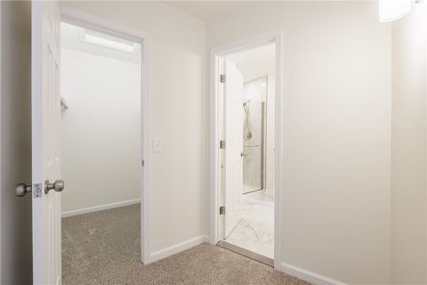 Tiny photo for 82 Camberley Pl Pl, Penfield, NY 14526 (MLS # R1660784)