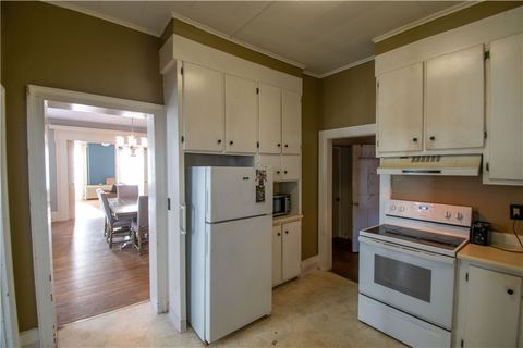 Tiny photo for 202 Fall Street, Seneca Falls, NY 13148 (MLS # R1655089)