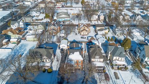 Tiny photo for 202 Fall Street, Seneca Falls, NY 13148 (MLS # R1655089)