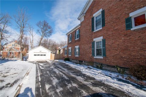 Tiny photo for 202 Fall Street, Seneca Falls, NY 13148 (MLS # R1655089)