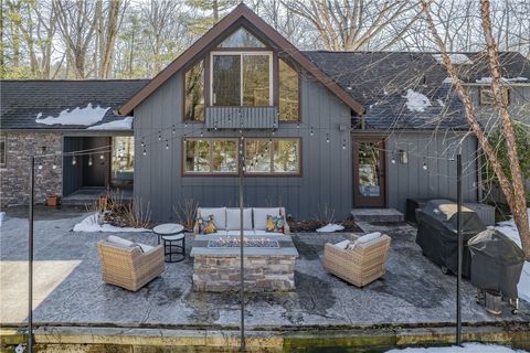 Homes For Sale - 109 Tanglewood Court<br/> Webster, NY 14580