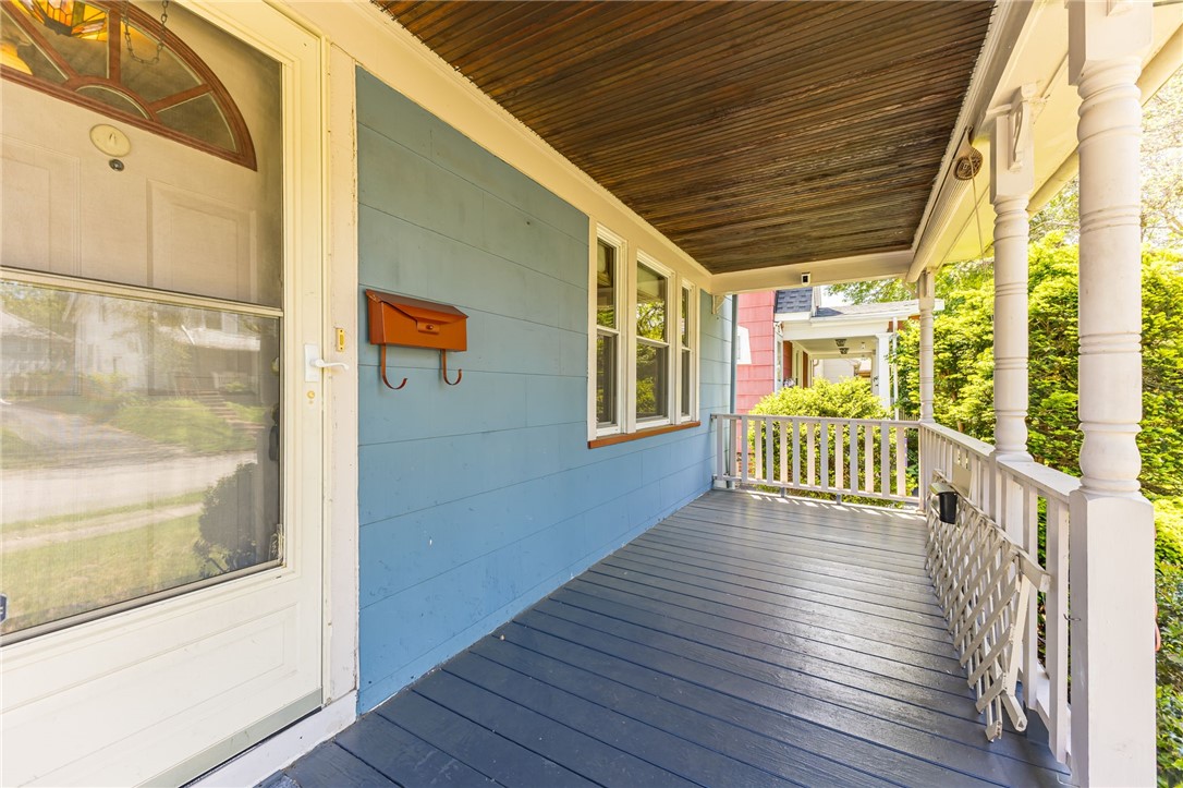 78 Van Bergh Avenue