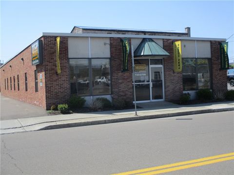 Photo of 215 W Church Street, Elmira City, NY 14901 (MLS # R1676234)