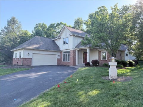 Photo of 11 Harrington Dr Drive, Perinton, NY 14450 (MLS # R1690218)