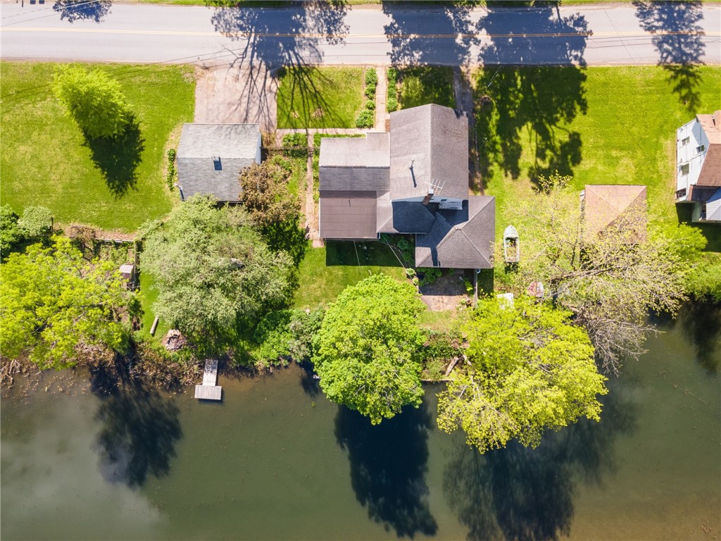 6940 County Highway 18