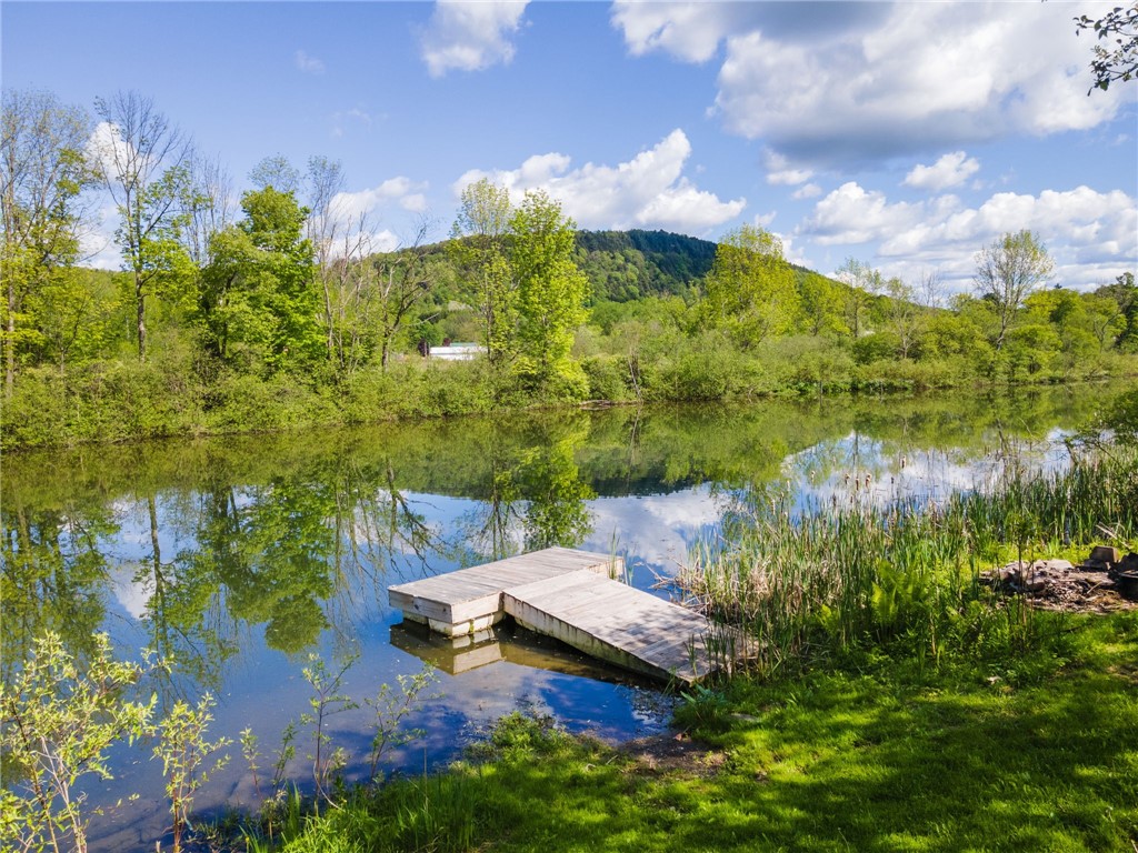 6940 County Highway 18