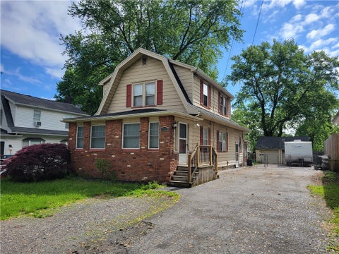 Homes For Sale - 246 Matilda Street<br/> Monroe County, Gates, NY 14606
