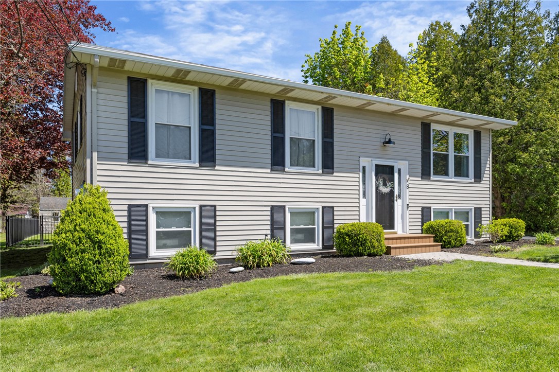 8 Westwood Drive