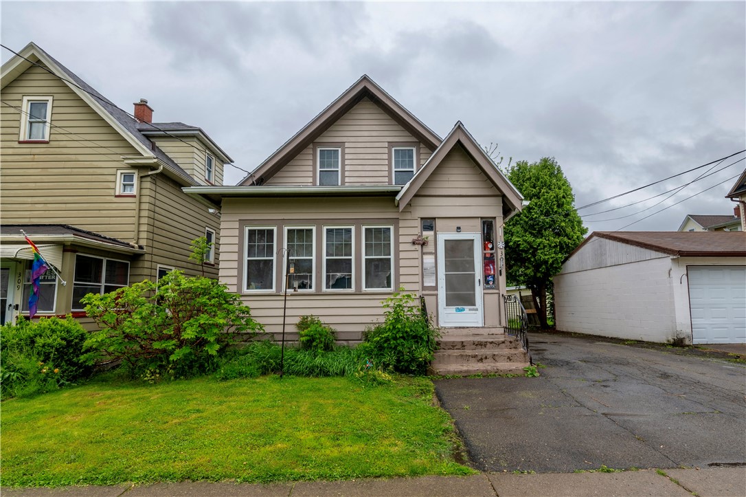 307 West Avenue