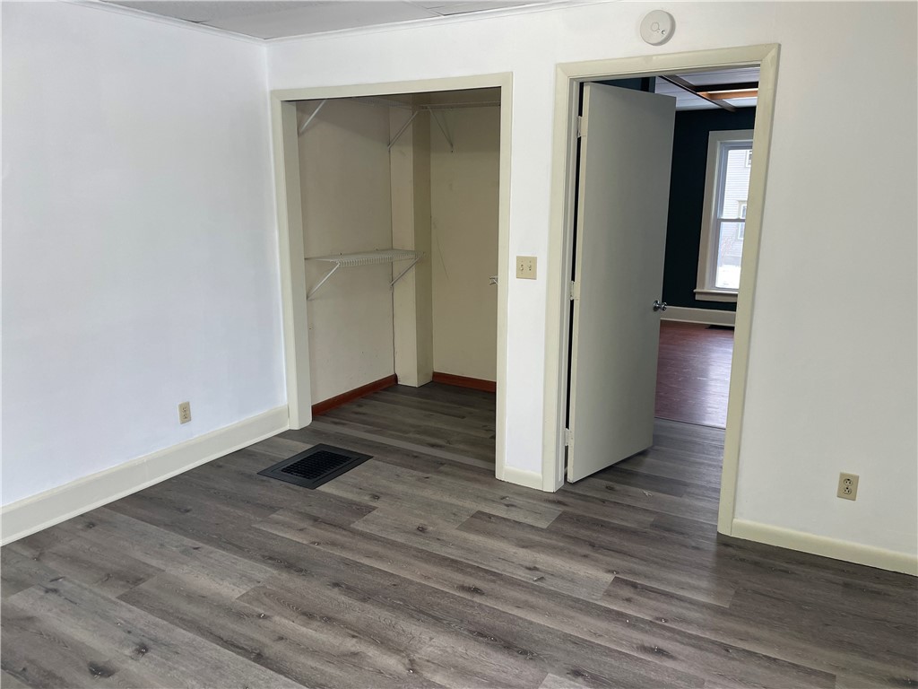 7 wells avenue