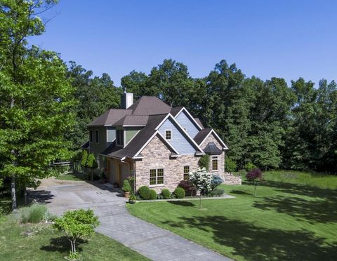 21 Dublin Drive Elmira NY 14905