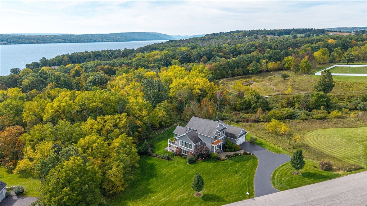 4313 Lake Hill Drive