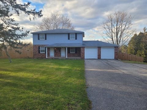 Photo of 5835 W Henrietta Road #5835, Henrietta, NY 14586 (MLS # R1653447)