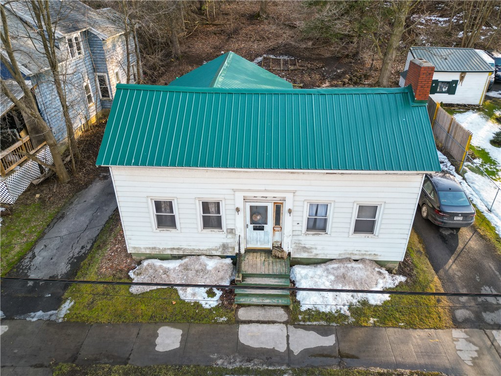 262 E Main Street