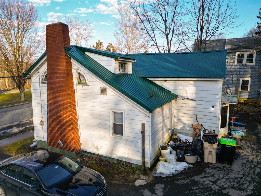 262 E Main Street