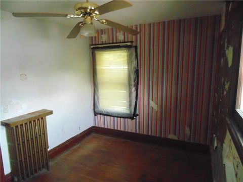 Tiny photo for 50 Austin Street, Rochester, NY 14606 (MLS # R1685294)