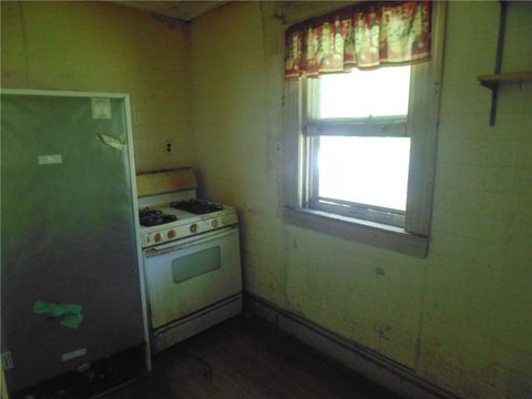 Tiny photo for 50 Austin Street, Rochester, NY 14606 (MLS # R1685294)
