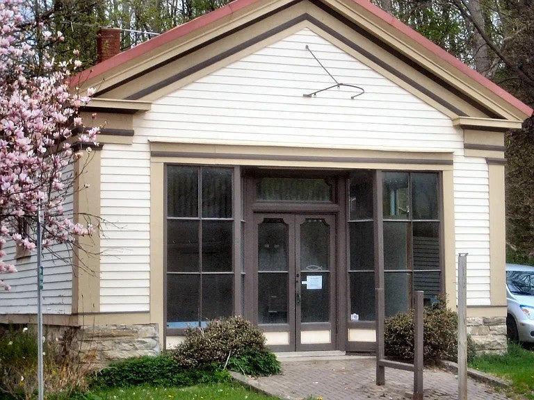 566 State Route 244 570