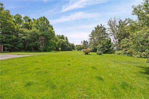 Tiny photo for 6883 State Route 5 And 20, East Bloomfield, NY 14469 (MLS # R1697354)
