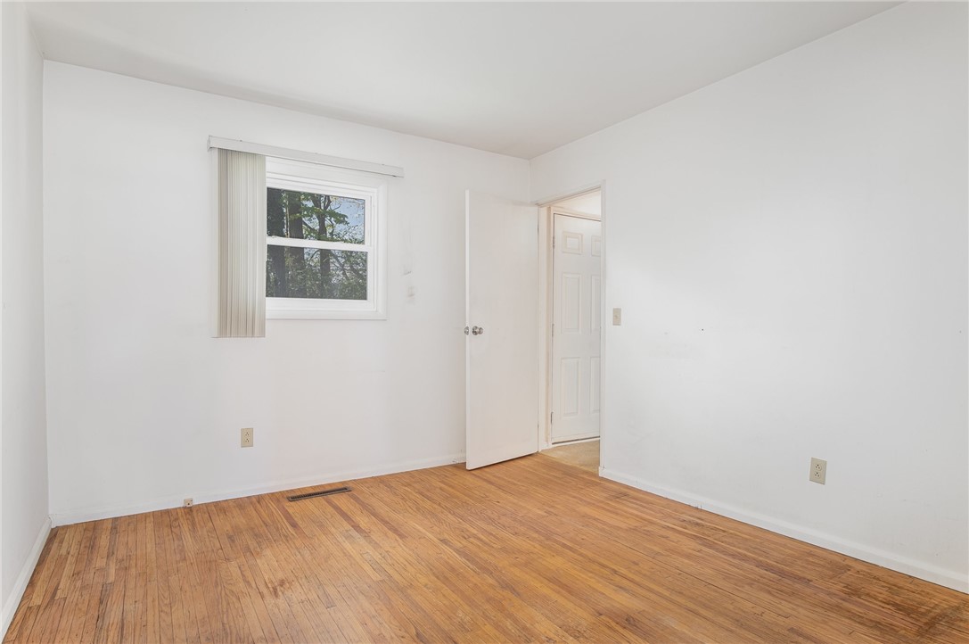 289 Hollybrook Road, Henrietta, New York image 16