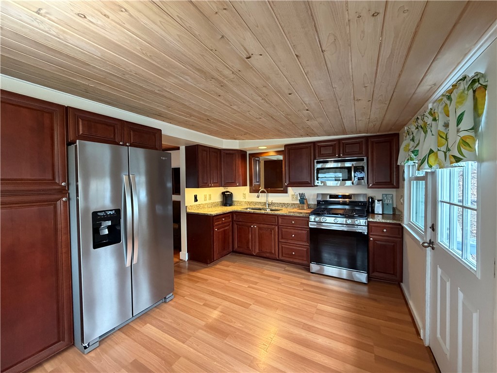 5535 Peach Orchard Point