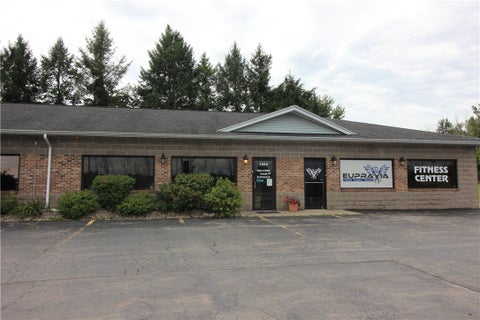 Photo of 1418 State Route 104, Ontario, NY 14519 (MLS # R1715028)