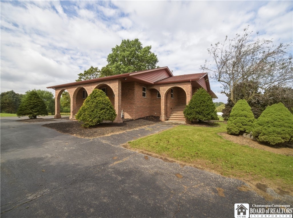 3152 E Main Road