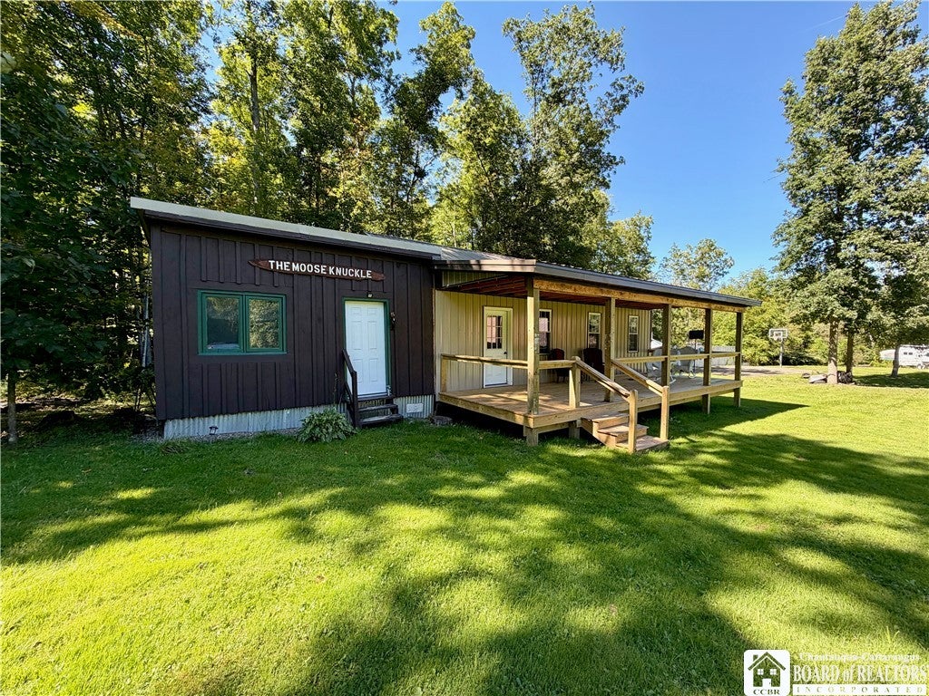 6896 County Road 17