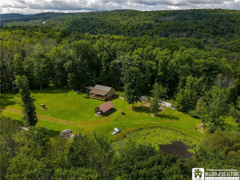 6896 County Road 17