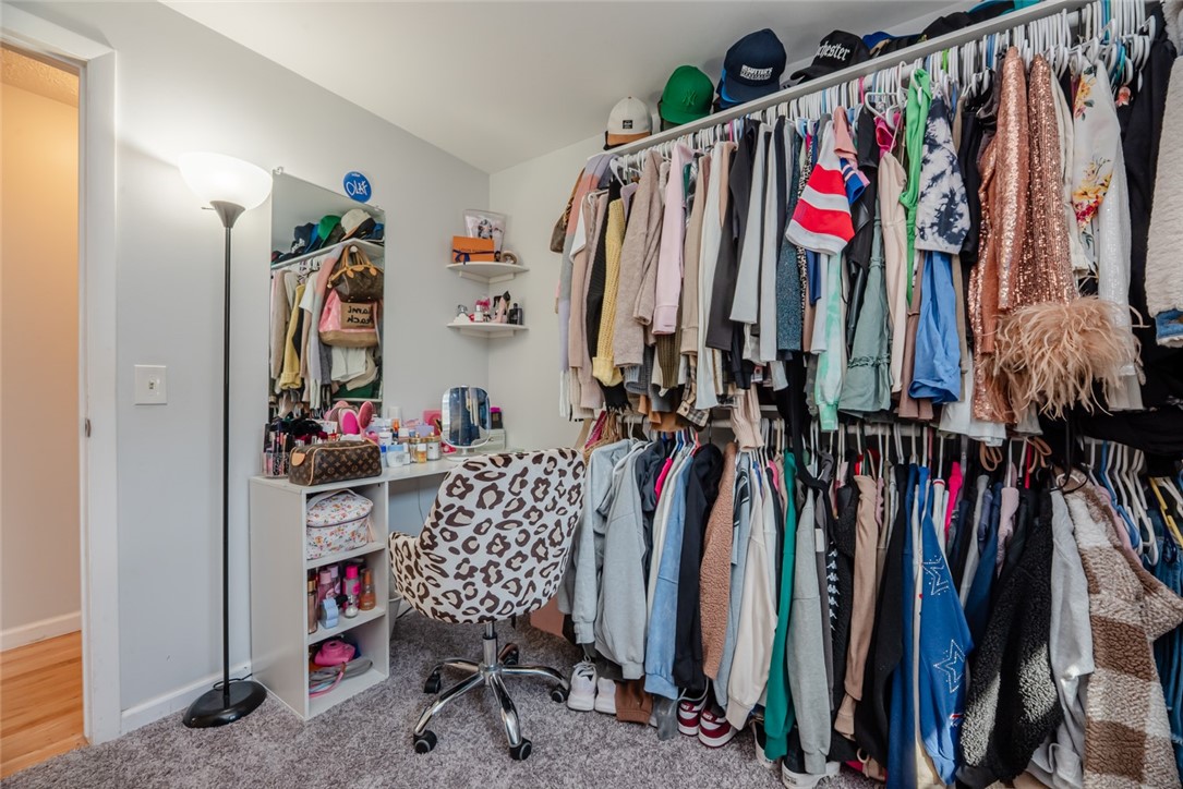 985 Weiland Road, Greece, New York image 21
