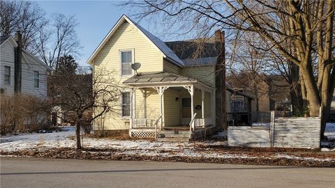 Homes For Sale - 51 Cartwright Avenue<br/> Sidney, NY 13838