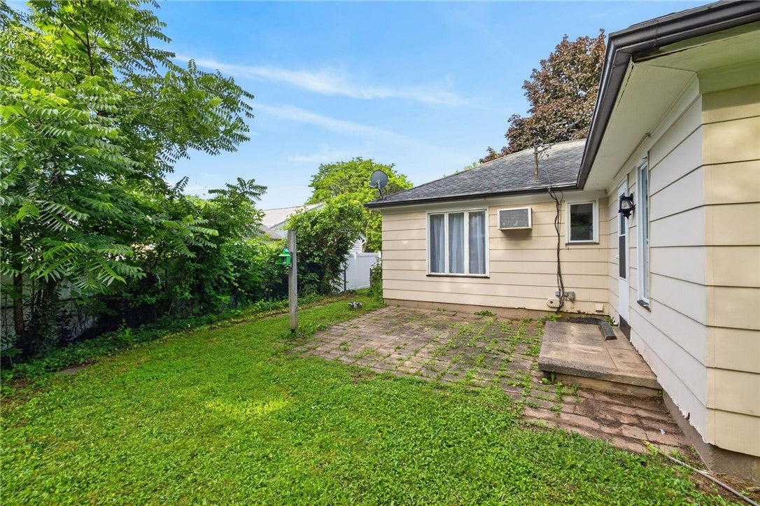 160 Sherwood Drive