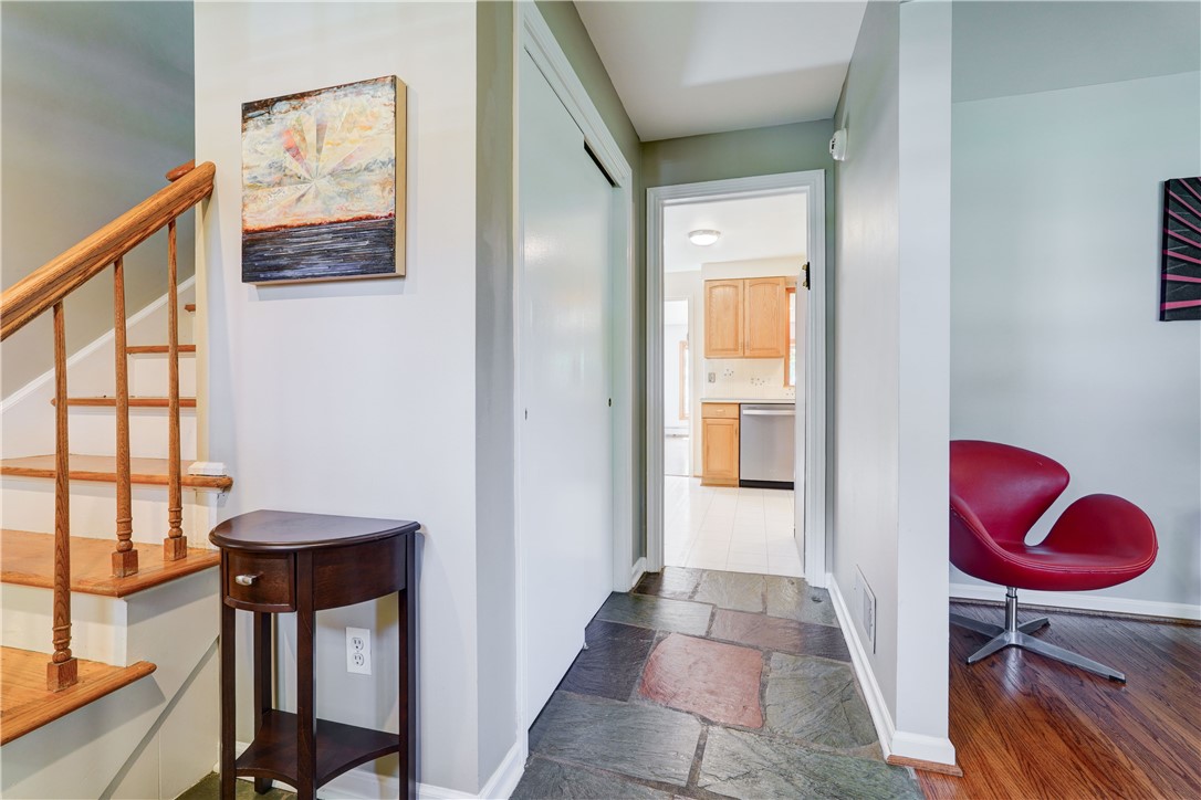 75 Coral Way