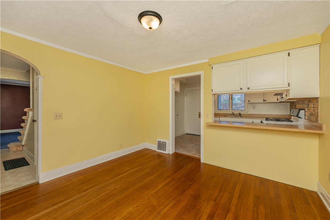 61 Dover Park, Brighton, New York image 6